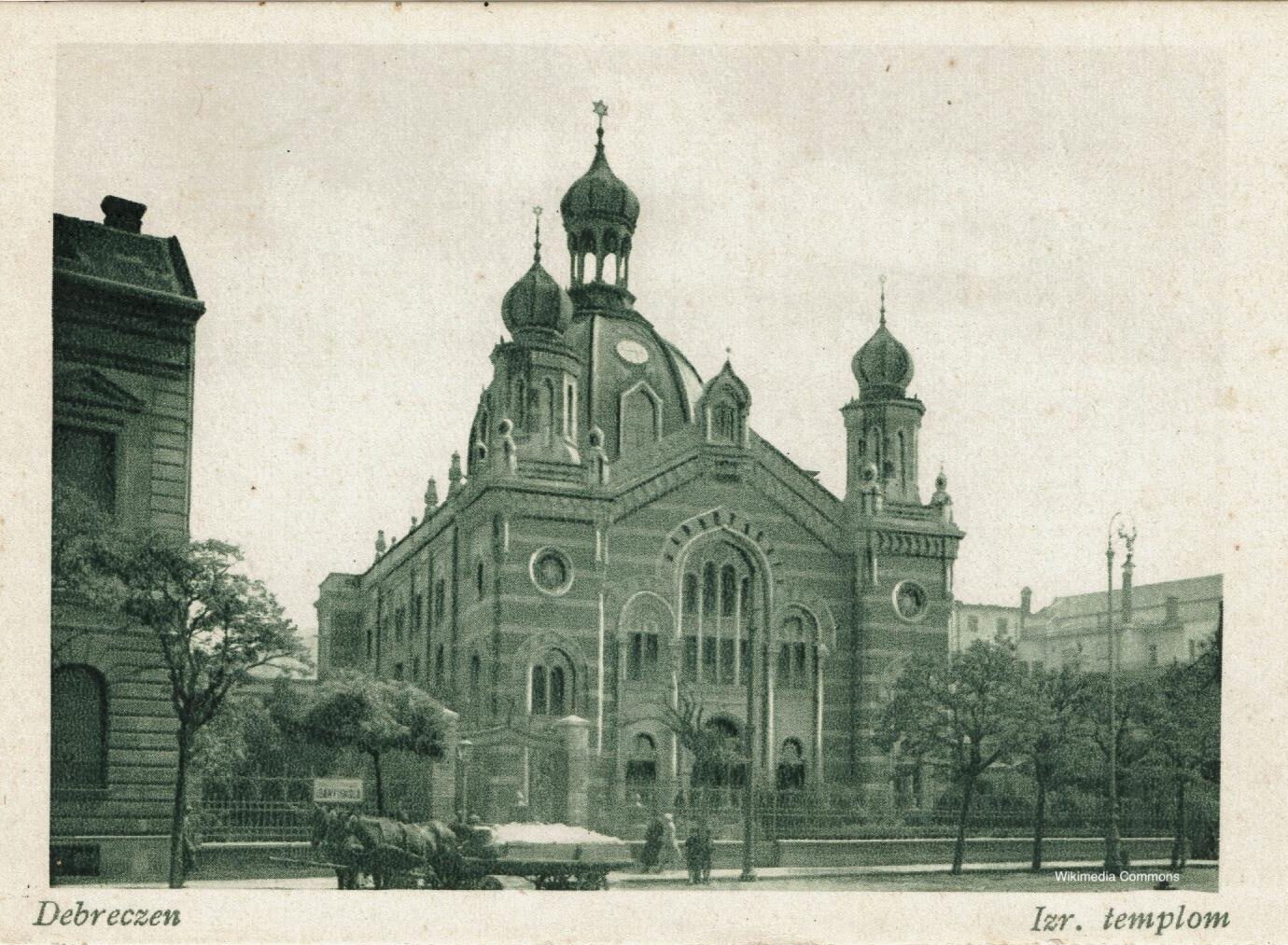 Photograph of Debrecen Synagogue.
