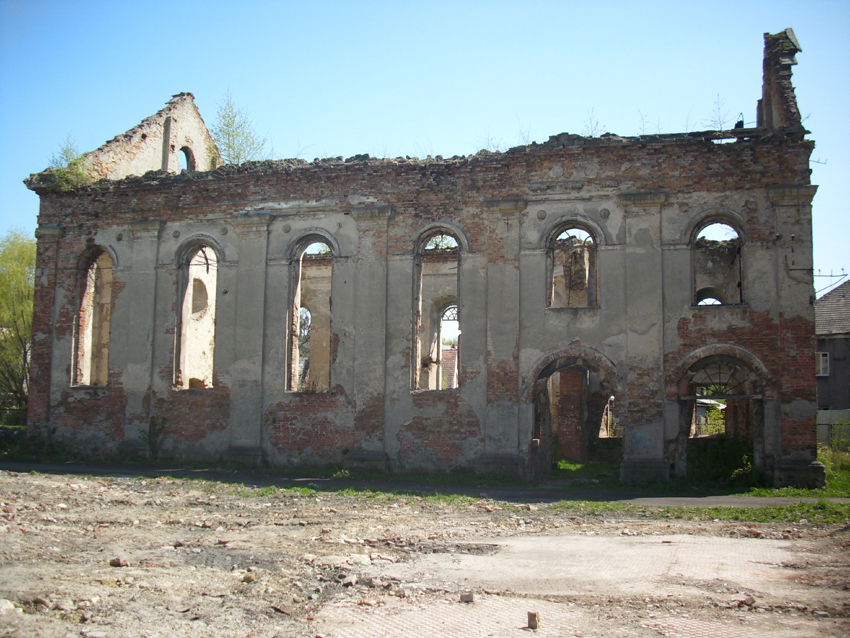 Photograph of Działoszyce synagogue