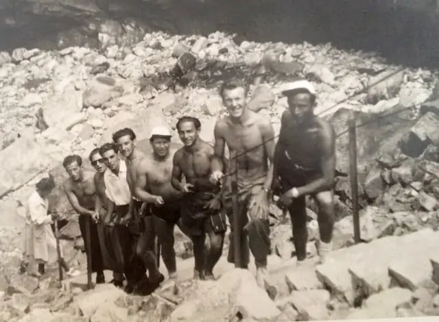 Photograph of members of the Boys in Israel 1948 as Machal Volunteers.