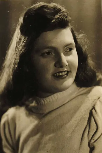 Photograph of Minia Jay.