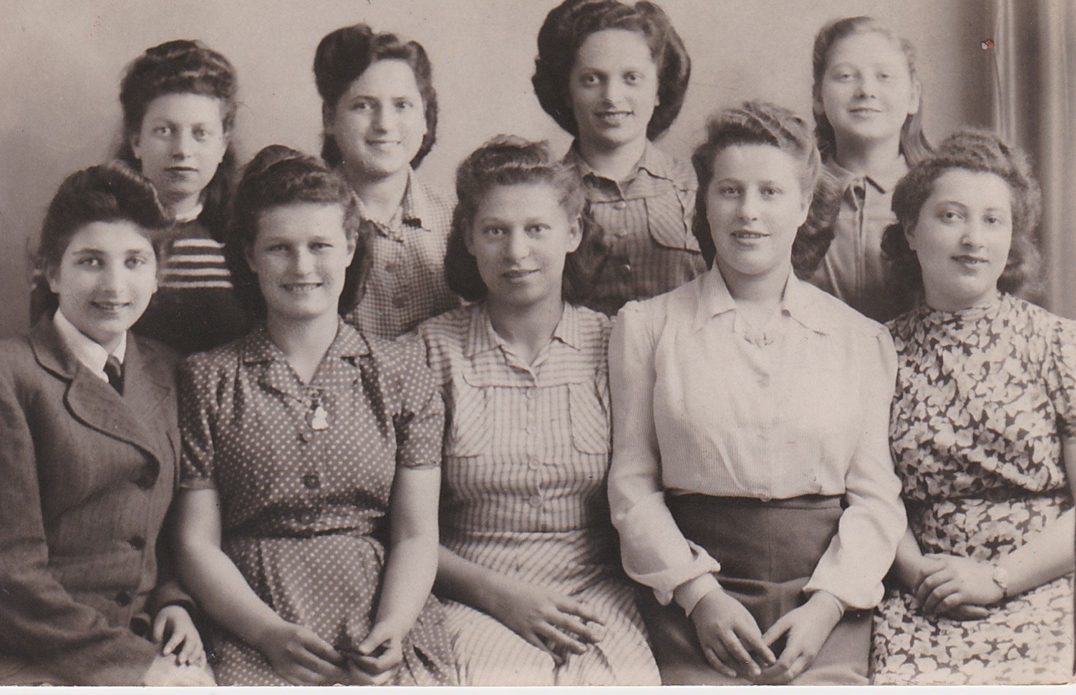 Photograph of 1946, Manchester, TopRow LtoR Yadja, Masha, Franya, Bella, BottomRow LtoR Kitty, Roma, Unk, Unk, Gutka.