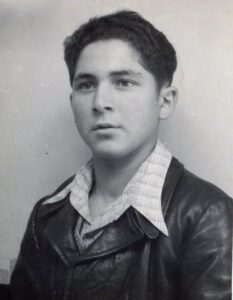 Photograph of Sam Pivnik in 1945.