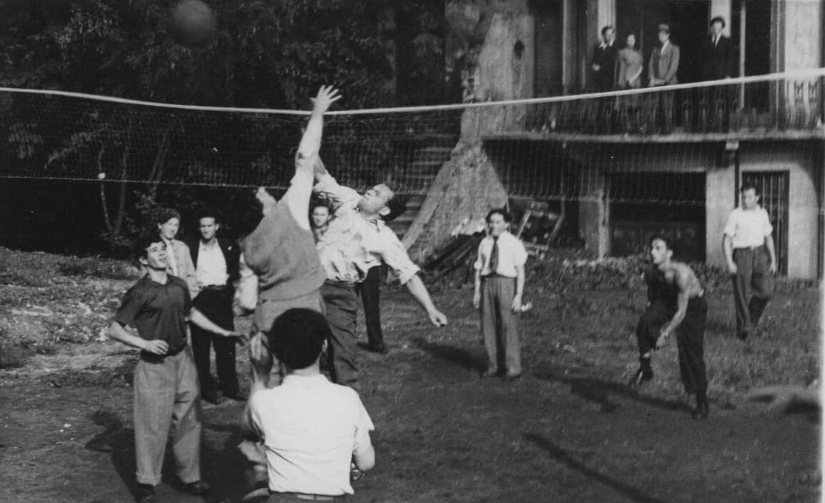 Photograph of the The Primrose Club.