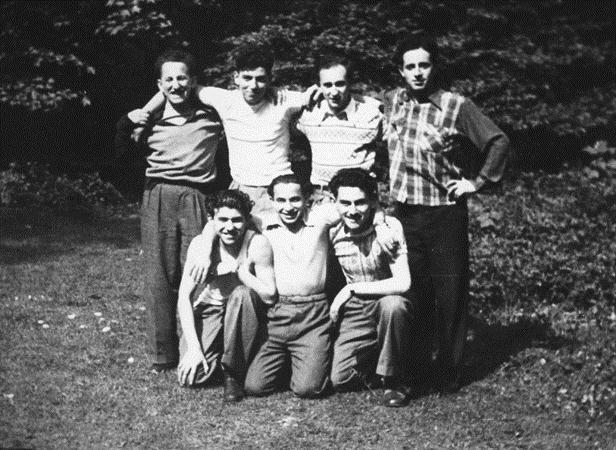 Photograph of Harry Fox, David Herman, Ziggi Shipper, Krulik Wilder & Arnost Sunog at Primrose Club, London.