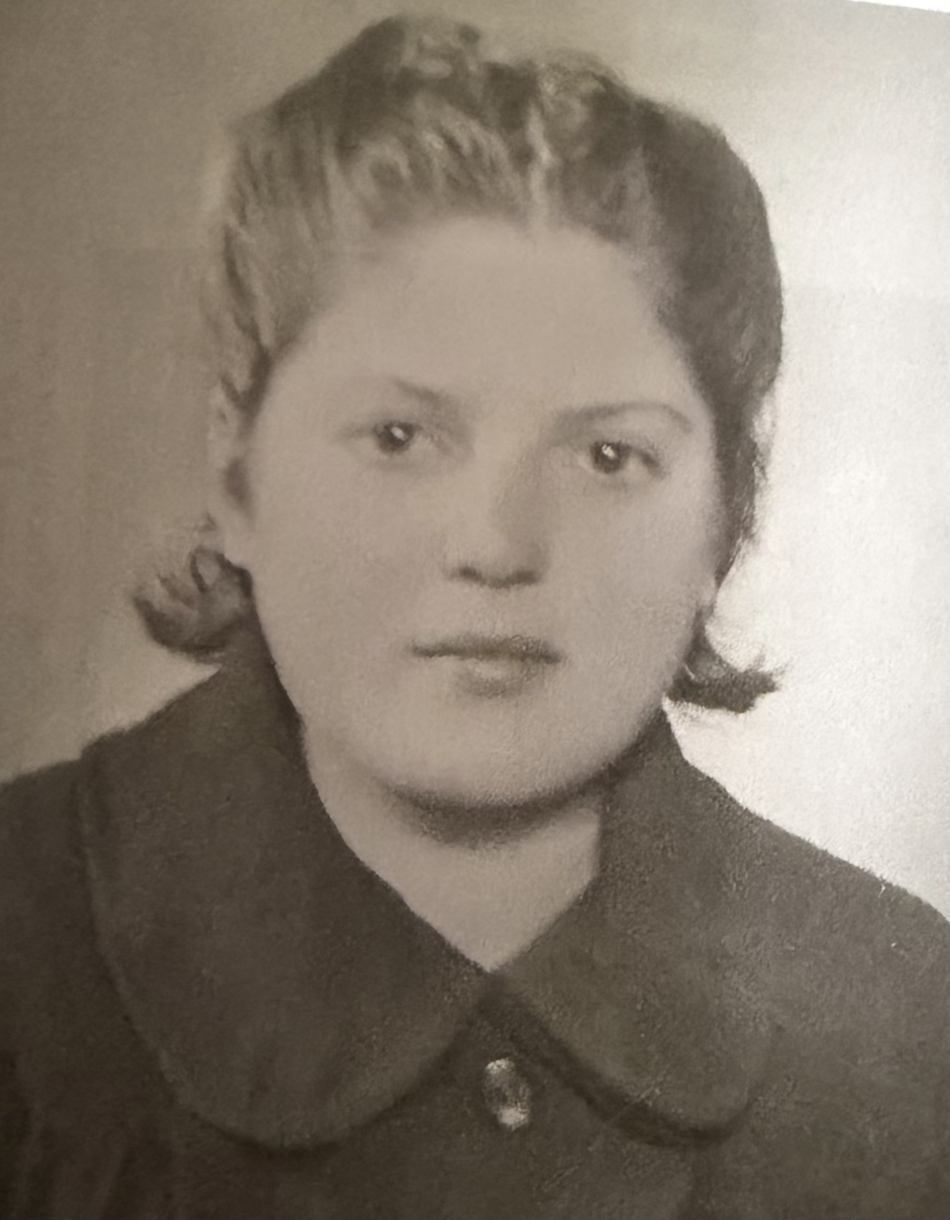 Photograph of Rachel Levy on arrival in the UK in 1946.