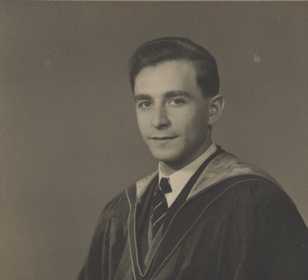 Photograph of Harry Olmer.