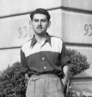 Photograp of Alex (Shanyi) Abramovic.