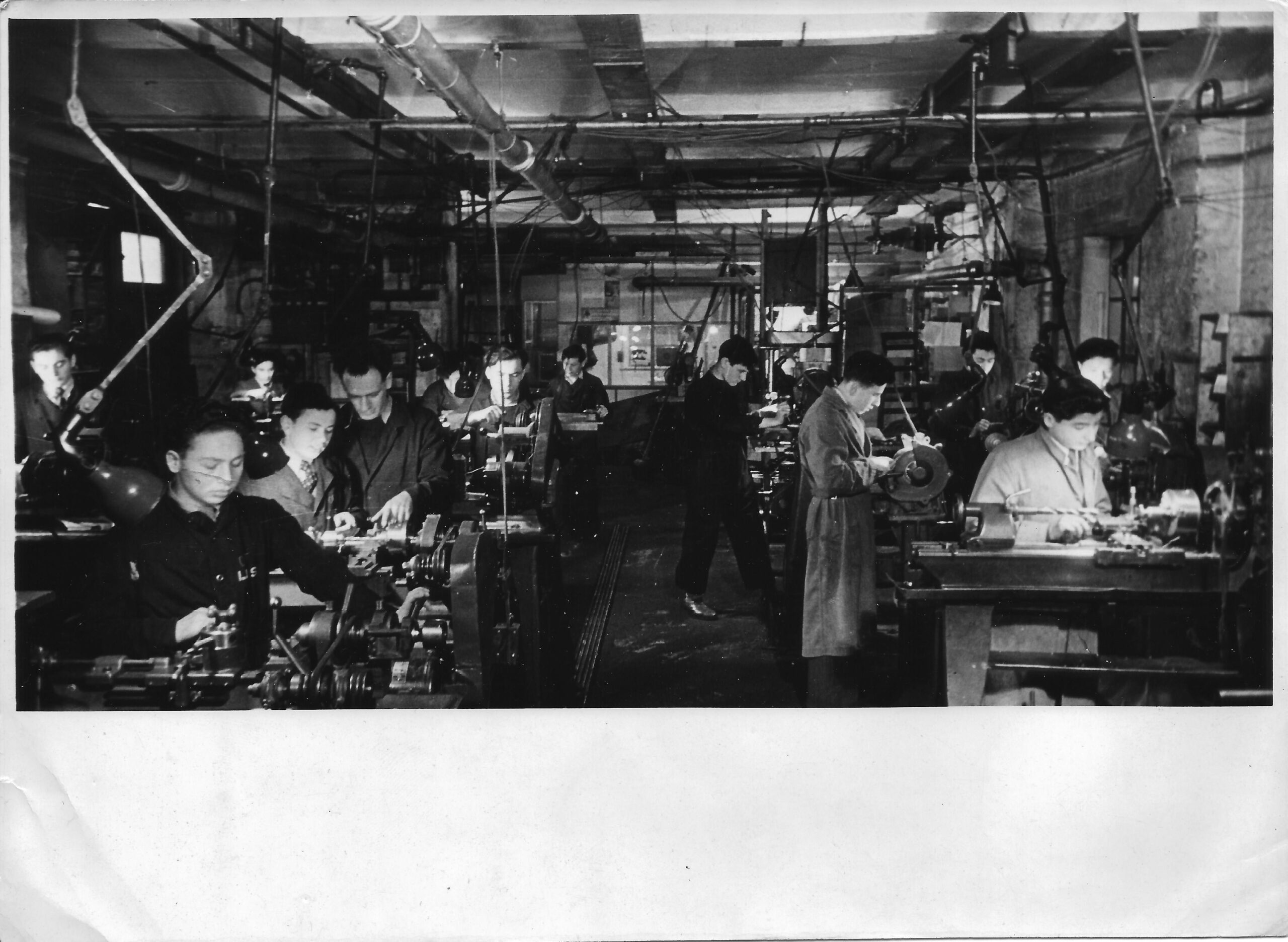 Photograph of ORT Machine Class (London, England)