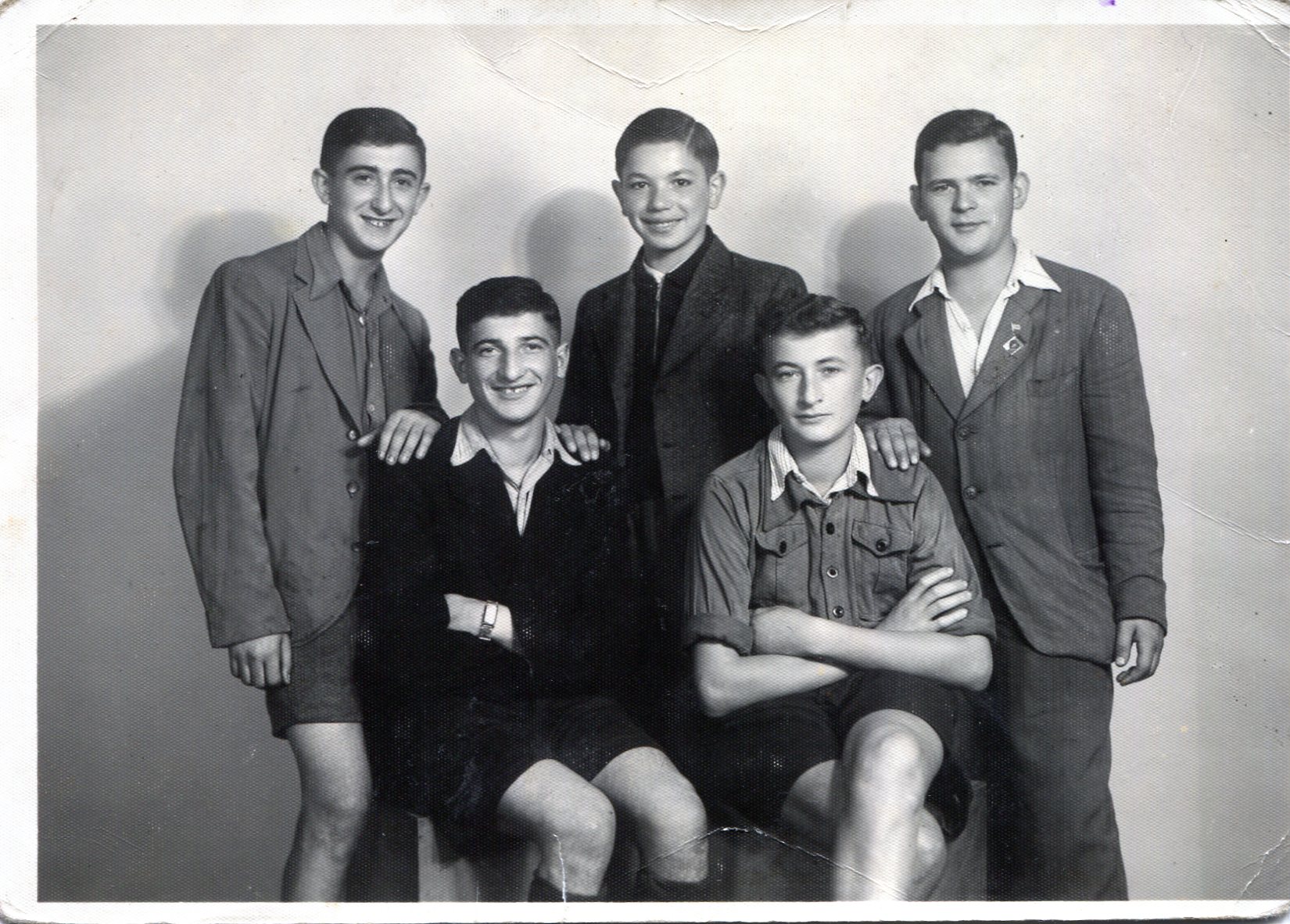 Photograph of Standing right, Ben Helfgott, sitting infront of him, Roman Halter