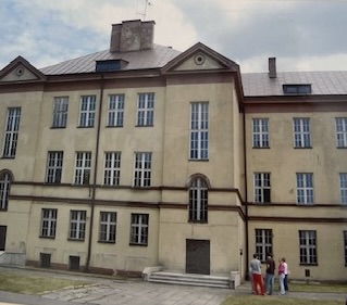 The Obuchowski family visit the White School where the selection was made in 1942.